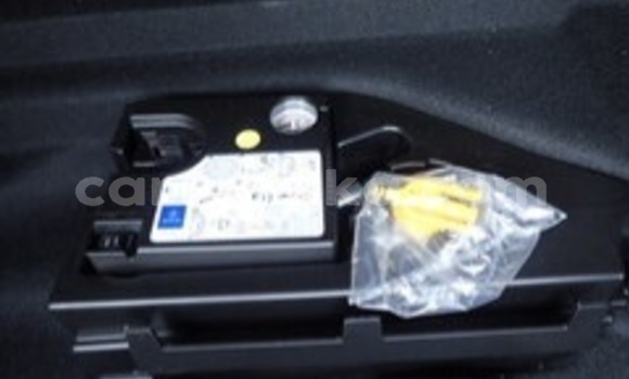 Tenga Tsaru Mercedes-Benz C180 COUPE Chena Mota in Beitbridge in Matabeleland South Tenga Tsaru Mercedes-Benz C180 COUPE Chena Mota in Beitbridge in Matabeleland South