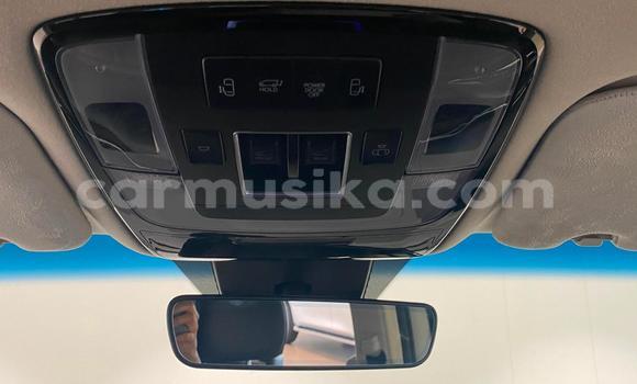 Acheter Occasion Voiture Hyundai Starex Blanc à Beitbridge, Matabeleland South Acheter Occasion Voiture Hyundai Starex Blanc à Beitbridge, Matabeleland South