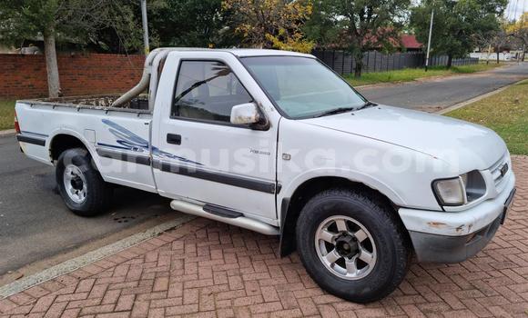 Acheter Occasion Voiture Isuzu D–MAX Blanc à Beitbridge, Matabeleland South Acheter Occasion Voiture Isuzu D–MAX Blanc à Beitbridge, Matabeleland South