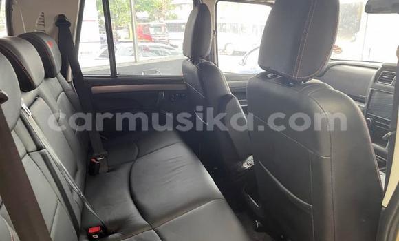 Acheter Occasion Voiture Mahindra Scorpio Beige à Beitbridge, Matabeleland South Acheter Occasion Voiture Mahindra Scorpio Beige à Beitbridge, Matabeleland South