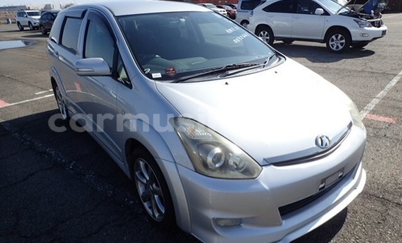 Buy Used Toyota Wish Silver Car in Beitbridge in Matabeleland South Buy Used Toyota Wish Silver Car in Beitbridge in Matabeleland South
