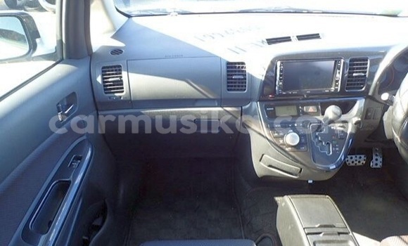 Buy Used Toyota Wish Silver Car in Beitbridge in Matabeleland South Buy Used Toyota Wish Silver Car in Beitbridge in Matabeleland South