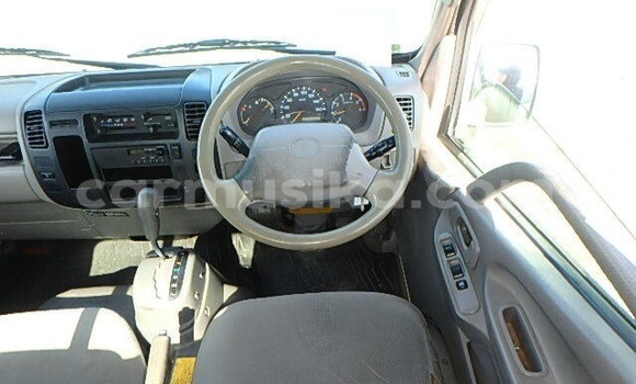 Acheter Occasion Utilitaire Toyota Dyna Blanc à Beitbridge, Matabeleland South Acheter Occasion Utilitaire Toyota Dyna Blanc à Beitbridge, Matabeleland South