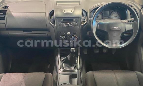 Tenga Tsaru Isuzu KB Chena Mota in Beitbridge in Matabeleland South Tenga Tsaru Isuzu KB Chena Mota in Beitbridge in Matabeleland South