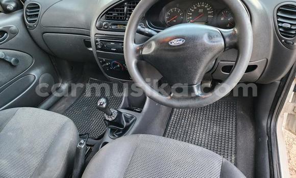 Tenga Tsaru Ford B-MAX Chena Mota in Beitbridge in Matabeleland South Tenga Tsaru Ford B-MAX Chena Mota in Beitbridge in Matabeleland South