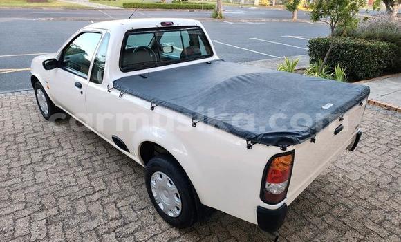 Tenga Tsaru Ford B-MAX Chena Mota in Beitbridge in Matabeleland South Tenga Tsaru Ford B-MAX Chena Mota in Beitbridge in Matabeleland South