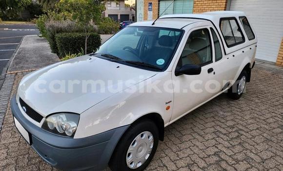 Tenga Tsaru Ford B-MAX Chena Mota in Beitbridge in Matabeleland South Tenga Tsaru Ford B-MAX Chena Mota in Beitbridge in Matabeleland South