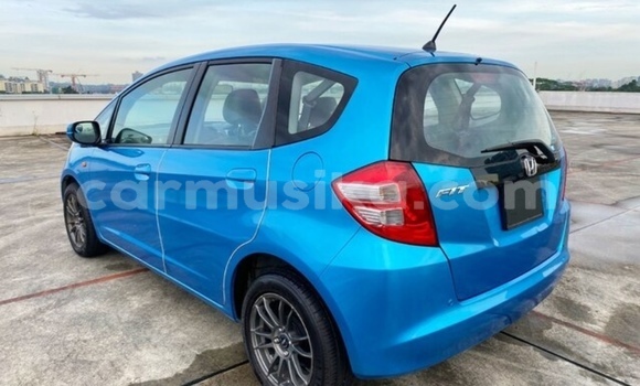 Acheter Occasion Voiture Honda Fit Bleu à Beitbridge, Matabeleland South Acheter Occasion Voiture Honda Fit Bleu à Beitbridge, Matabeleland South