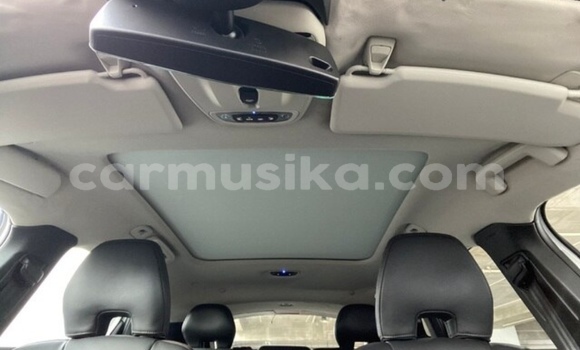 Tenga Tsaru Volvo V40 Cross Country Chena Mota in Beitbridge in Matabeleland South Tenga Tsaru Volvo V40 Cross Country Chena Mota in Beitbridge in Matabeleland South