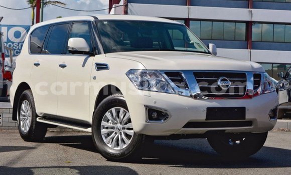 Tenga Imported Nissan Patrol Chena Mota in Import - Dubai in Harare Tenga Imported Nissan Patrol Chena Mota in Import - Dubai in Harare