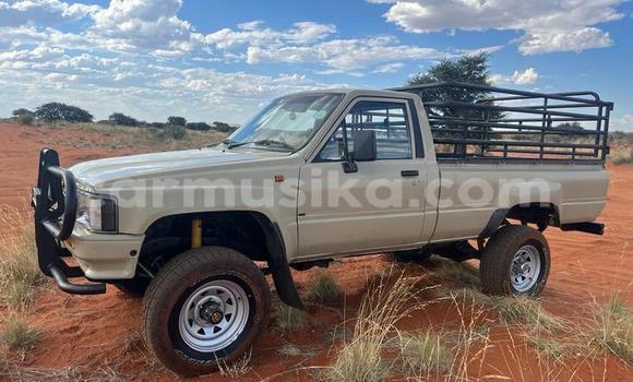 Buy Used Toyota Hiace Other Car in Beitbridge in Matabeleland South Buy Used Toyota Hiace Other Car in Beitbridge in Matabeleland South