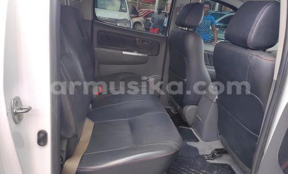 Acheter Occasion Voiture Toyota Hiace Blanc à Beitbridge, Matabeleland South Acheter Occasion Voiture Toyota Hiace Blanc à Beitbridge, Matabeleland South