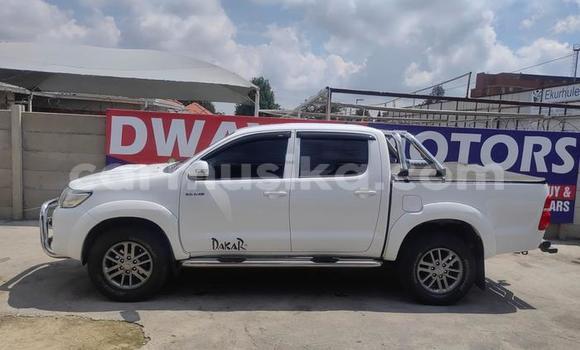 Acheter Occasion Voiture Toyota Hiace Blanc à Beitbridge, Matabeleland South Acheter Occasion Voiture Toyota Hiace Blanc à Beitbridge, Matabeleland South