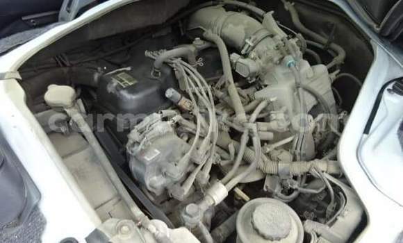 Tenga Tsaru Toyota Hiace Chena Mota in Beitbridge in Matabeleland South Tenga Tsaru Toyota Hiace Chena Mota in Beitbridge in Matabeleland South