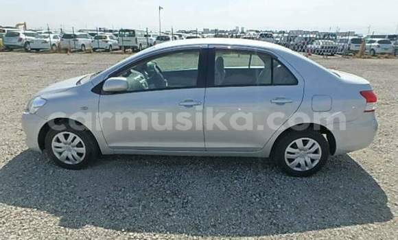 Nunua Ilio tumika Toyota Belta Fedha Gari ndani ya Beitbridge nchini Matabeleland Kusini Nunua Ilio tumika Toyota Belta Fedha Gari ndani ya Beitbridge nchini Matabeleland Kusini