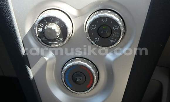 Nunua Ilio tumika Toyota Belta Fedha Gari ndani ya Beitbridge nchini Matabeleland Kusini Nunua Ilio tumika Toyota Belta Fedha Gari ndani ya Beitbridge nchini Matabeleland Kusini