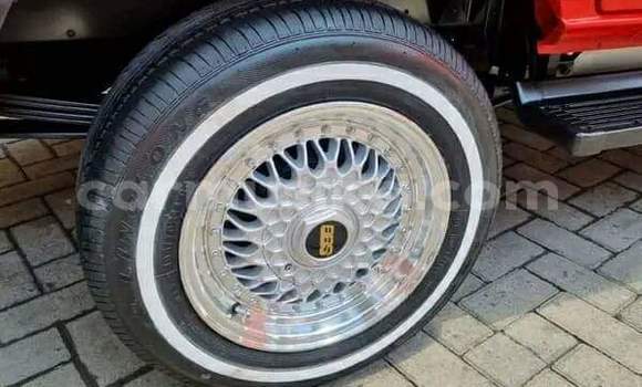 Nunua Ilio tumika Toyota Ventury Nyekundu Gari ndani ya Beitbridge nchini Matabeleland Kusini Nunua Ilio tumika Toyota Ventury Nyekundu Gari ndani ya Beitbridge nchini Matabeleland Kusini