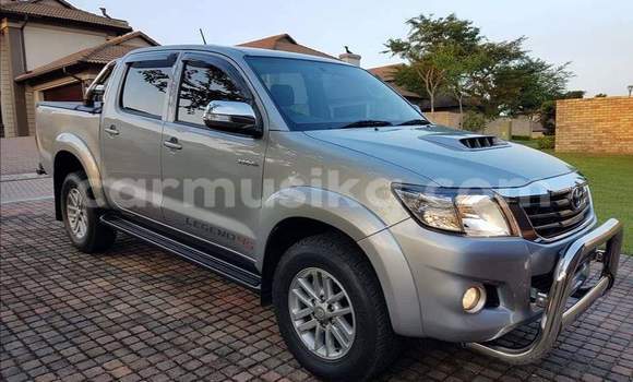 Nunua Ilio tumika Toyota Hiace Fedha Gari ndani ya Beitbridge nchini Matabeleland Kusini