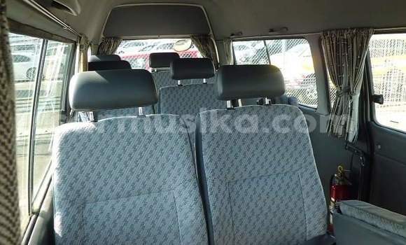 Acheter Occasion Voiture Toyota Hiace Blanc à Beitbridge, Matabeleland South Acheter Occasion Voiture Toyota Hiace Blanc à Beitbridge, Matabeleland South