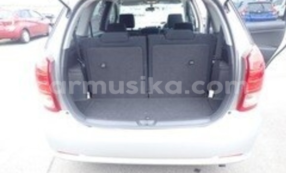 Nunua Ilio tumika Toyota Wish Fedha Gari ndani ya Beitbridge nchini Matabeleland Kusini Nunua Ilio tumika Toyota Wish Fedha Gari ndani ya Beitbridge nchini Matabeleland Kusini