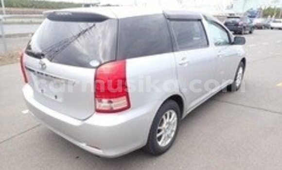 Nunua Ilio tumika Toyota Wish Fedha Gari ndani ya Beitbridge nchini Matabeleland Kusini Nunua Ilio tumika Toyota Wish Fedha Gari ndani ya Beitbridge nchini Matabeleland Kusini