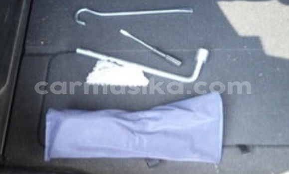 Nunua Ilio tumika Honda Fit Fedha Gari ndani ya Beitbridge nchini Matabeleland Kusini Nunua Ilio tumika Honda Fit Fedha Gari ndani ya Beitbridge nchini Matabeleland Kusini