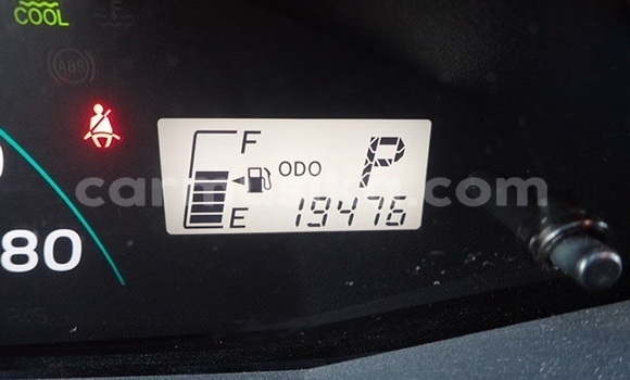 Nunua Ilio tumika Toyota Vitz Fedha Gari ndani ya Beitbridge nchini Matabeleland Kusini Nunua Ilio tumika Toyota Vitz Fedha Gari ndani ya Beitbridge nchini Matabeleland Kusini