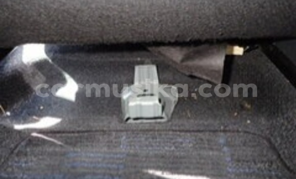 Nunua Ilio tumika Toyota Vitz Fedha Gari ndani ya Beitbridge nchini Matabeleland Kusini Nunua Ilio tumika Toyota Vitz Fedha Gari ndani ya Beitbridge nchini Matabeleland Kusini