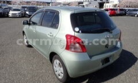 Nunua Ilio tumika Toyota Vitz Fedha Gari ndani ya Beitbridge nchini Matabeleland Kusini Nunua Ilio tumika Toyota Vitz Fedha Gari ndani ya Beitbridge nchini Matabeleland Kusini