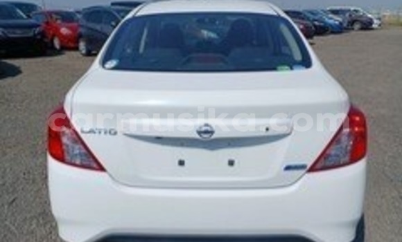 Acheter Occasion Voiture Nissan Latio Blanc à Beitbridge, Matabeleland South Acheter Occasion Voiture Nissan Latio Blanc à Beitbridge, Matabeleland South