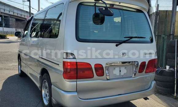 Acheter Occasion Voiture Toyota Granvia Autre à Beitbridge, Matabeleland South Acheter Occasion Voiture Toyota Granvia Autre à Beitbridge, Matabeleland South