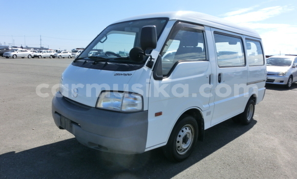 Acheter Neuf Voiture Mazda Bongo Blanc à Beitbridge, Matabeleland South Acheter Neuf Voiture Mazda Bongo Blanc à Beitbridge, Matabeleland South