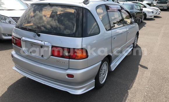 Buy Used Toyota Ipsum Silver Car in Beitbridge in Matabeleland South Buy Used Toyota Ipsum Silver Car in Beitbridge in Matabeleland South