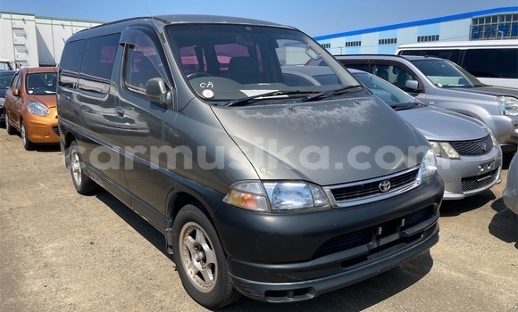 Nunua Ilio tumika Toyota Noah Nyingine Gari ndani ya Beitbridge nchini Matabeleland Kusini