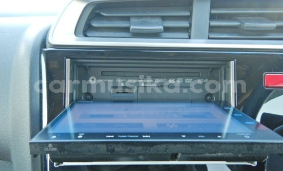 Buy Used Honda Fit Red Car in Beitbridge in Matabeleland South Buy Used Honda Fit Red Car in Beitbridge in Matabeleland South