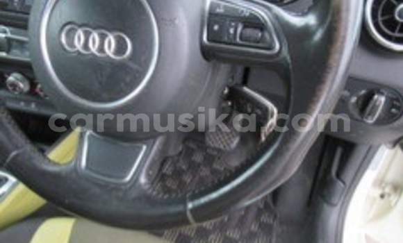 Acheter Occasion Voiture Audi A1 Blanc à Beitbridge, Matabeleland South Acheter Occasion Voiture Audi A1 Blanc à Beitbridge, Matabeleland South