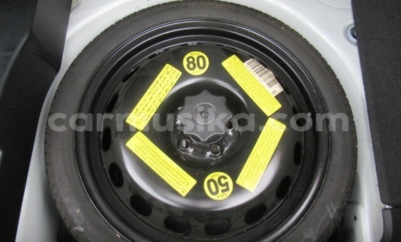 Acheter Occasion Voiture Audi A1 Blanc à Beitbridge, Matabeleland South Acheter Occasion Voiture Audi A1 Blanc à Beitbridge, Matabeleland South