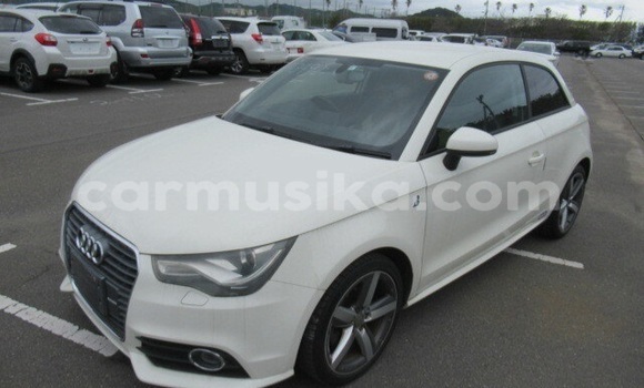 Acheter Occasion Voiture Audi A1 Blanc à Beitbridge, Matabeleland South Acheter Occasion Voiture Audi A1 Blanc à Beitbridge, Matabeleland South