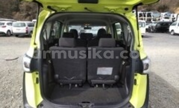 Nunua Ilio tumika Toyota Sienta Nyingine Gari ndani ya Beitbridge nchini Matabeleland Kusini Nunua Ilio tumika Toyota Sienta Nyingine Gari ndani ya Beitbridge nchini Matabeleland Kusini