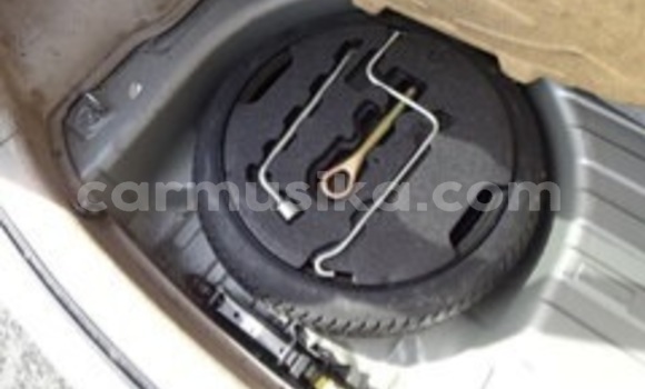 Acheter Occasion Voiture Toyota Raum Beige à Beitbridge, Matabeleland South Acheter Occasion Voiture Toyota Raum Beige à Beitbridge, Matabeleland South