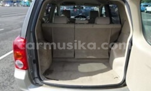 Acheter Occasion Voiture Toyota Raum Beige à Beitbridge, Matabeleland South Acheter Occasion Voiture Toyota Raum Beige à Beitbridge, Matabeleland South