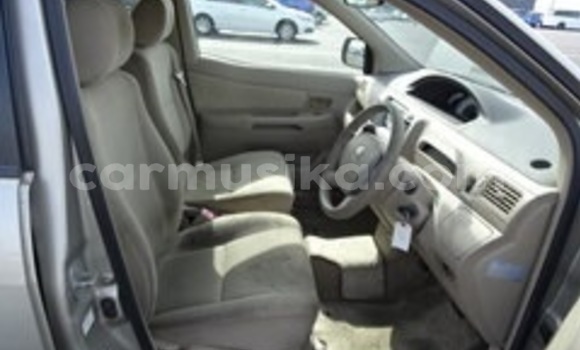 Acheter Occasion Voiture Toyota Raum Beige à Beitbridge, Matabeleland South Acheter Occasion Voiture Toyota Raum Beige à Beitbridge, Matabeleland South