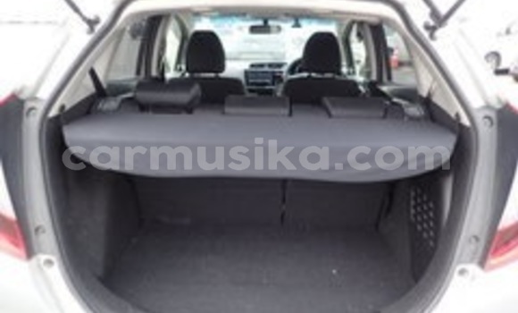 Acheter Occasion Voiture Honda Fit Gris à Beitbridge, Matabeleland South Acheter Occasion Voiture Honda Fit Gris à Beitbridge, Matabeleland South