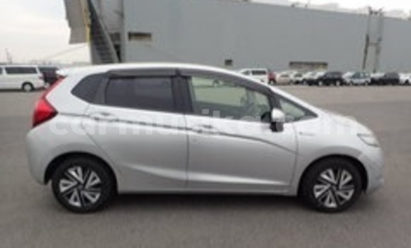 Acheter Occasion Voiture Honda Fit Gris à Beitbridge, Matabeleland South Acheter Occasion Voiture Honda Fit Gris à Beitbridge, Matabeleland South