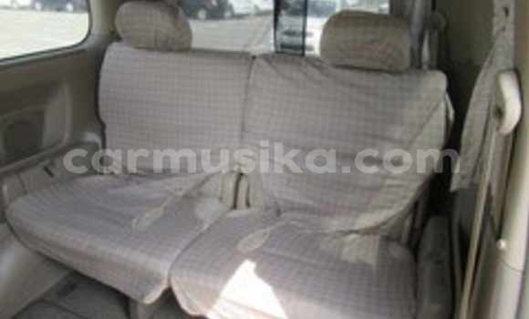 Acheter Occasion Voiture Toyota Noah Blanc à Beitbridge, Matabeleland South Acheter Occasion Voiture Toyota Noah Blanc à Beitbridge, Matabeleland South