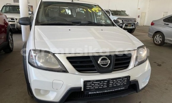 Acheter Occasion Voiture Nissan NV200 Blanc à Beitbridge, Matabeleland South Acheter Occasion Voiture Nissan NV200 Blanc à Beitbridge, Matabeleland South