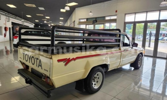 Buy Used Toyota Hilux Other Car in Beitbridge in Matabeleland South Buy Used Toyota Hilux Other Car in Beitbridge in Matabeleland South