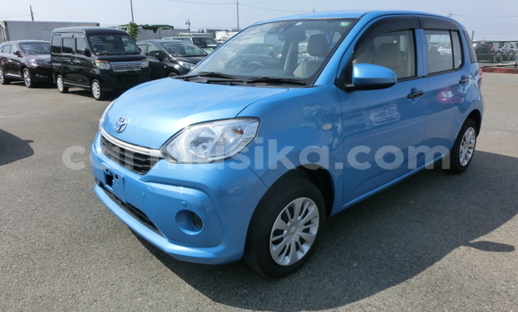 Buy Used Toyota Passo Blue Car in Beitbridge in Matabeleland South Buy Used Toyota Passo Blue Car in Beitbridge in Matabeleland South