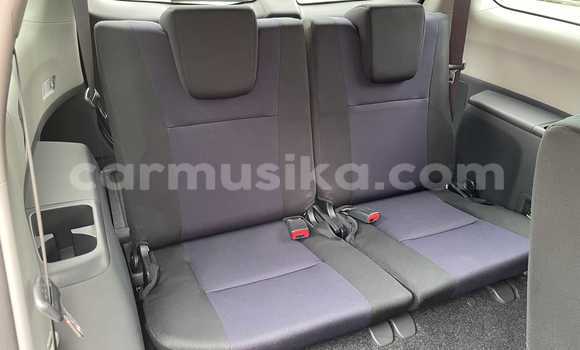 Acheter Occasion Voiture Toyota Wish Blanc à Beitbridge, Matabeleland South Acheter Occasion Voiture Toyota Wish Blanc à Beitbridge, Matabeleland South