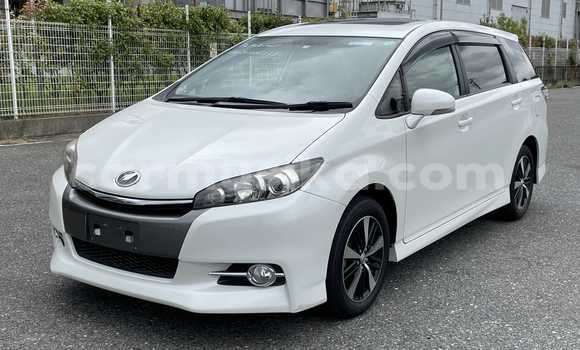 Acheter Occasion Voiture Toyota Wish Blanc à Beitbridge, Matabeleland South Acheter Occasion Voiture Toyota Wish Blanc à Beitbridge, Matabeleland South